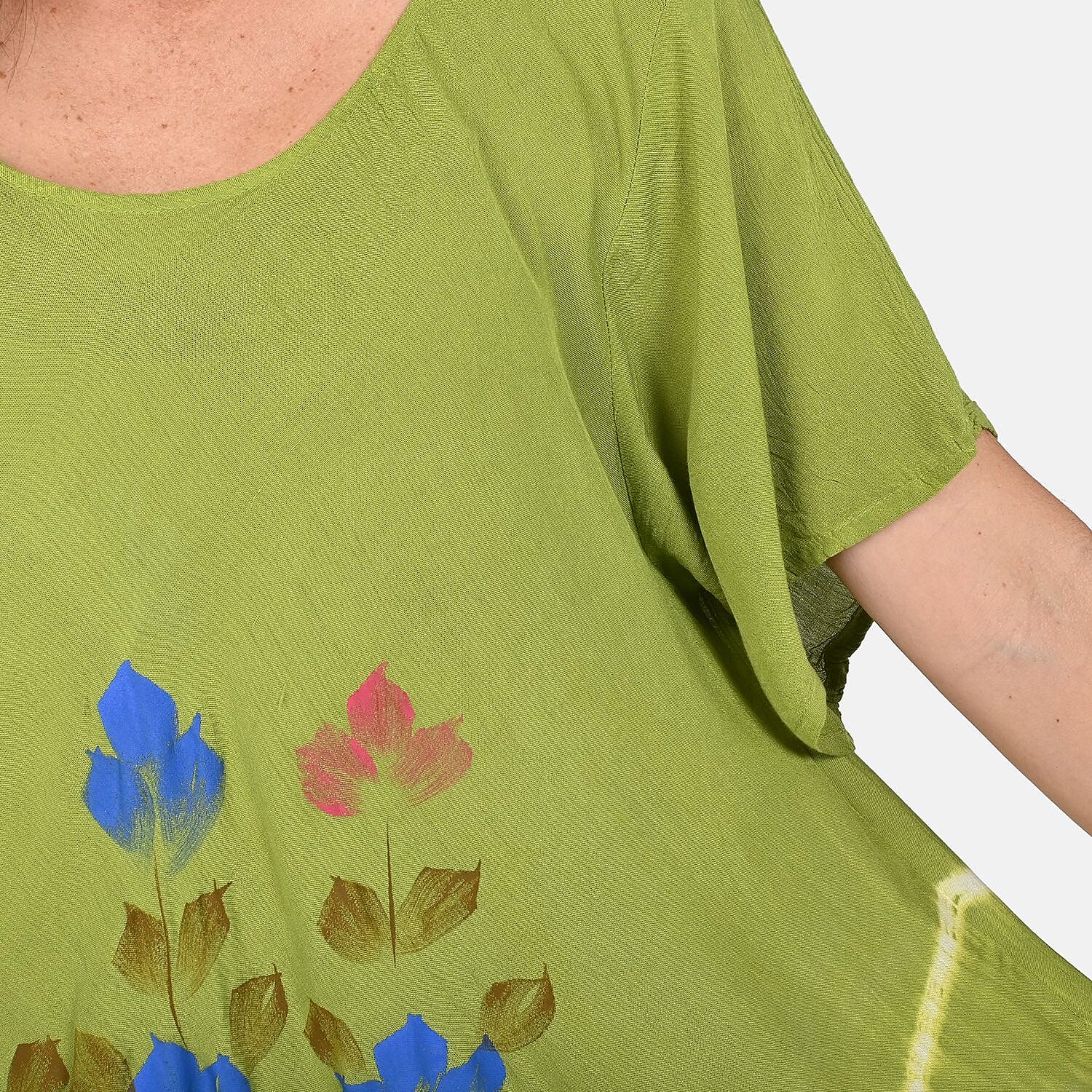 Tamsy, 100% RAYON, DRESS, SIZE- ONE SIZE MISSY, COLOR- OLIVE