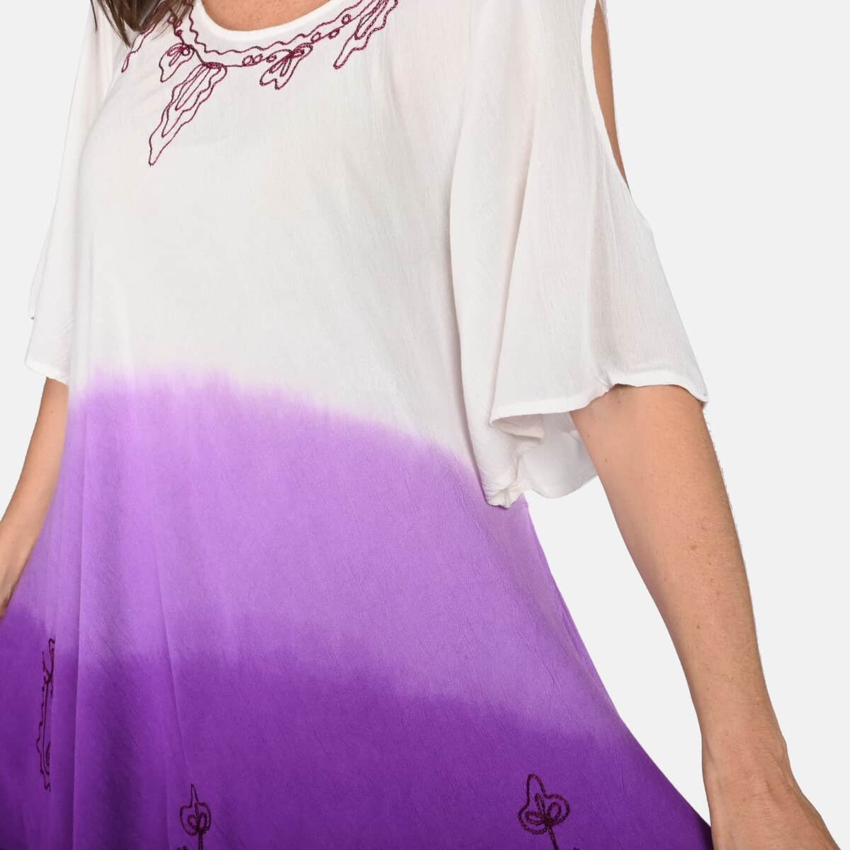 TAMSY, 100% Rayon, Dress, Size- One size Missy, Color- White & Purple image number 4