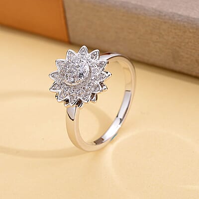 Star Flower Simulated Diamond Ring (Size 6)
