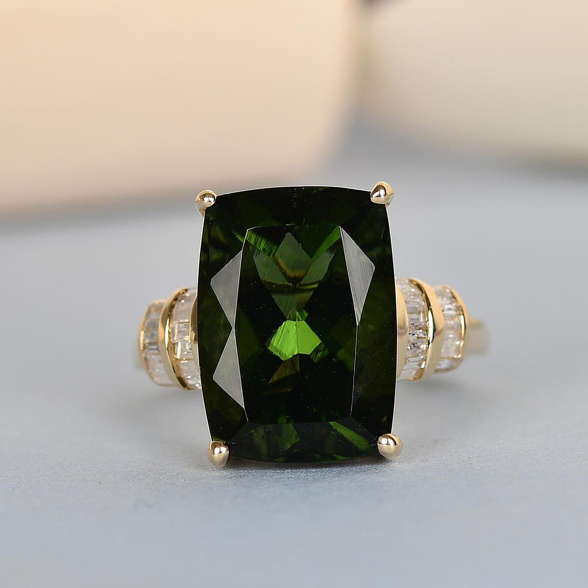 LUXORO 10K Yellow Gold AAA Bohemian Moldavite and Diamond Ring 2.50 Grams 6.00 ctw image number 1