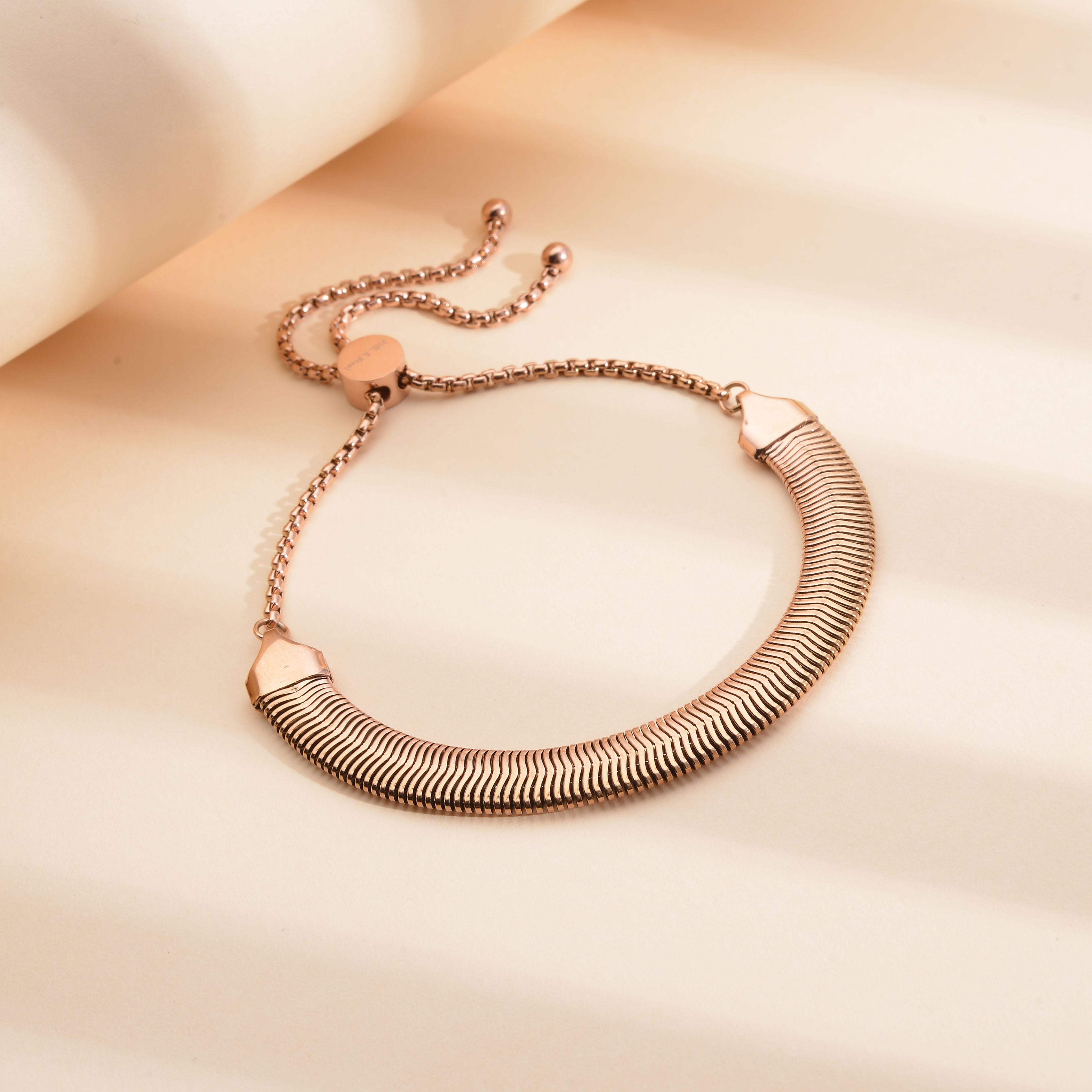 Rose - Product card gallery slide 2 (10144594886939)