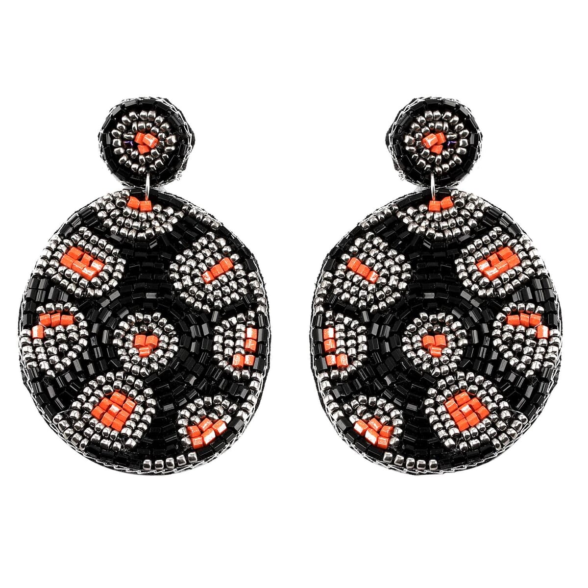 Handcrafted Black Seed Beaded Leopard Design Earrings in Silvertone image number 0