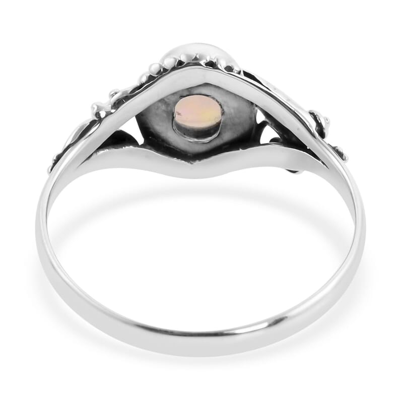 Bali Legacy Ethiopian Welo Opal Ring in Sterling Silver (Size 10.0) 0.85 ctw