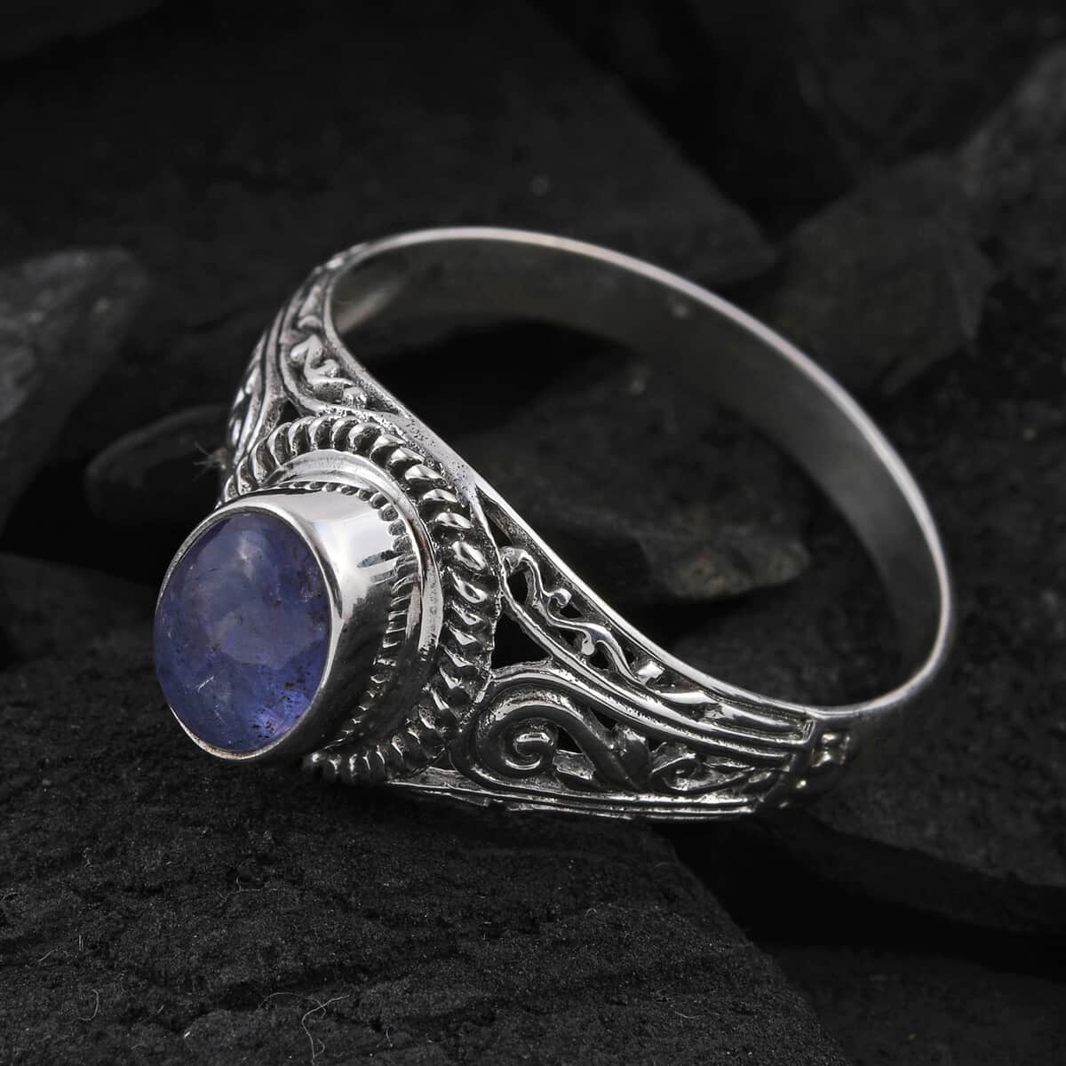 BALI LEGACY Tanzanite Ring in Sterling Silver (Size 10.0) 1.50 ctw image number 1