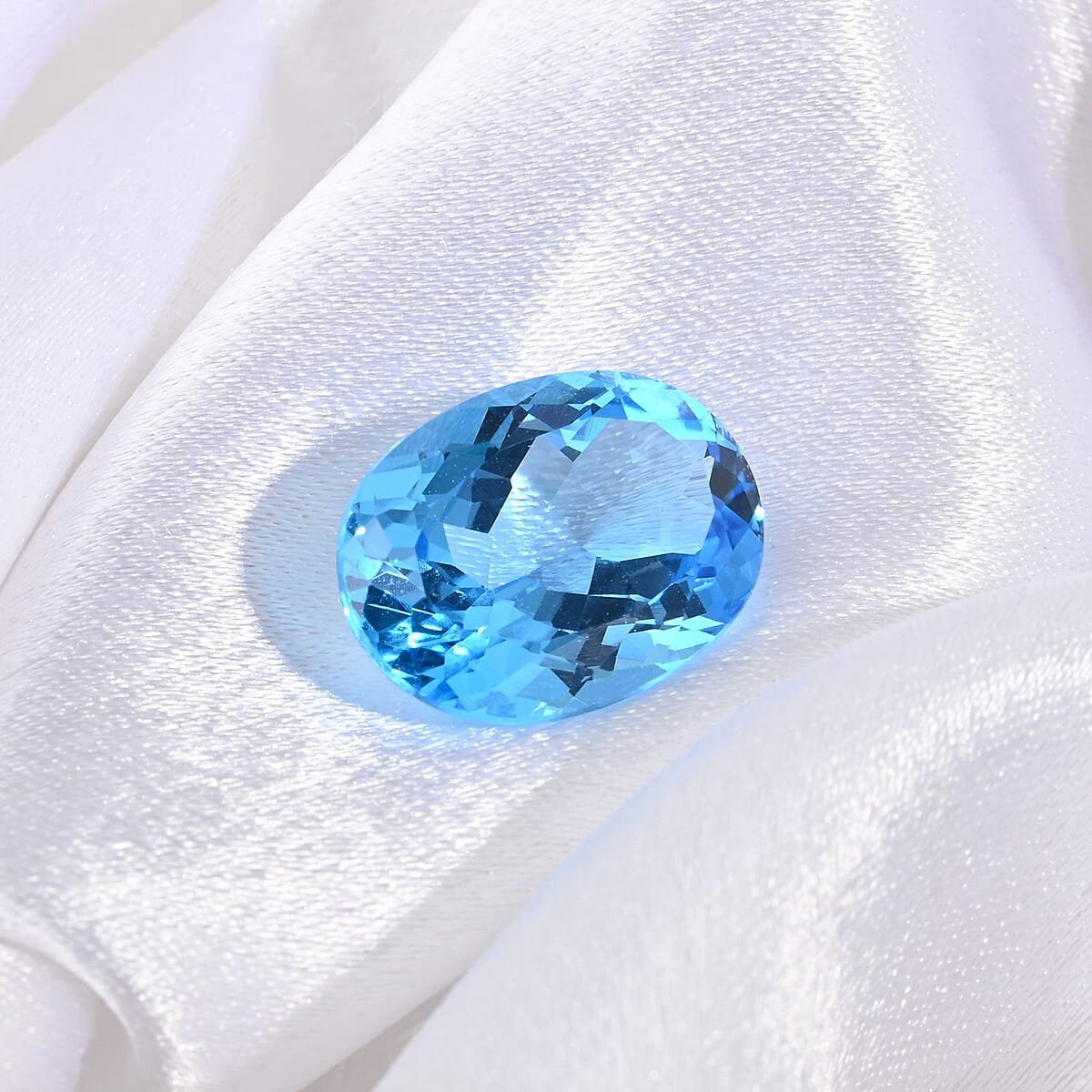 AAAA Swiss Blue Topaz (Ovl 16x12 mm) 11.00 ctw image number 1