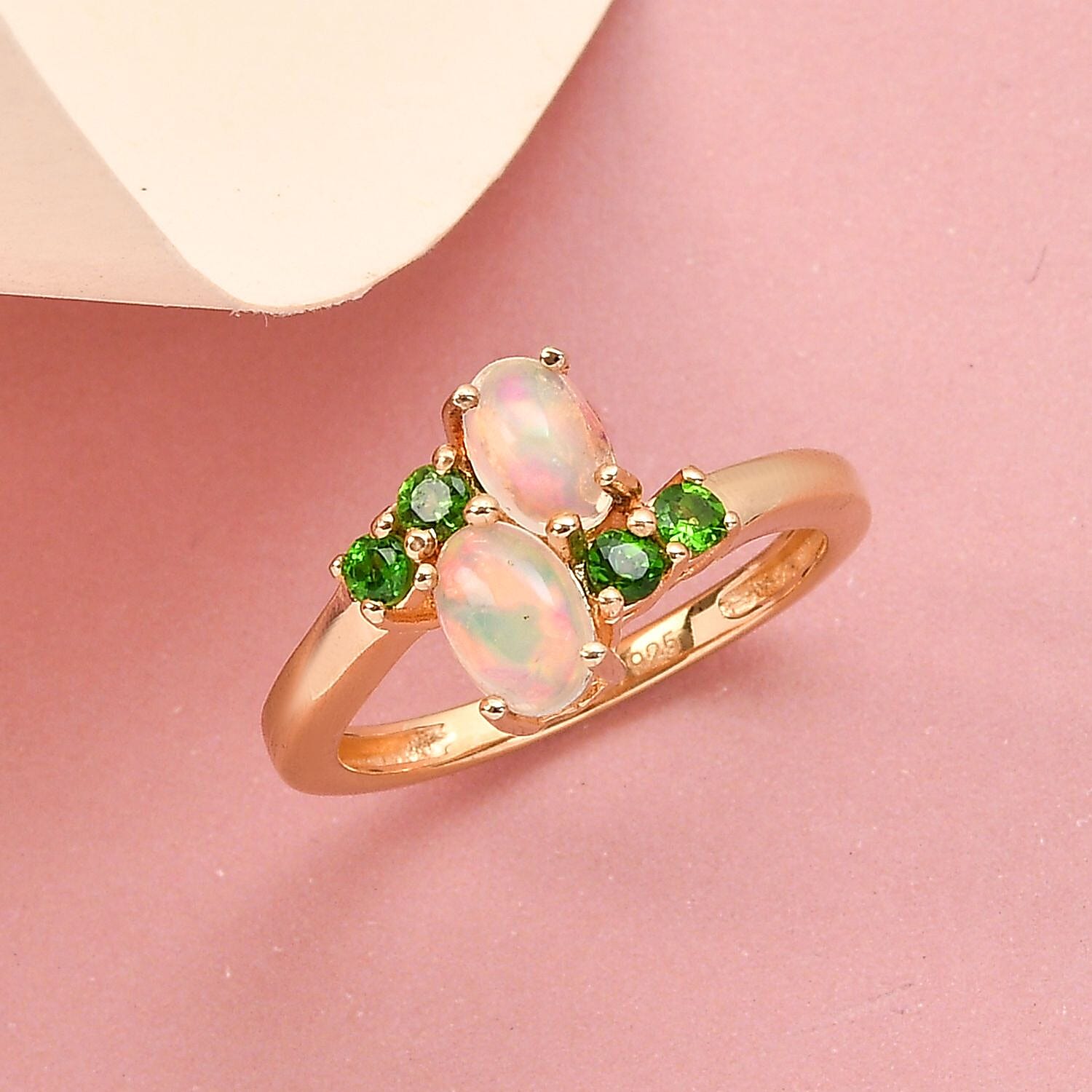 Premium Ethiopian Welo Opal and Natural Chrome Diopside Bypass Ring in Vermeil Yellow Gold Over Sterling Silver (Size 10.0) 0.85 ctw