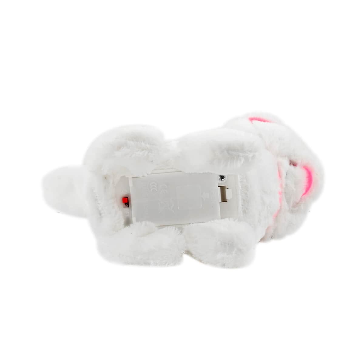 White Electric Walking Plush Cat (6.3"x6.3"x2.8'') Battery 2xAA (Not Included) image number 5