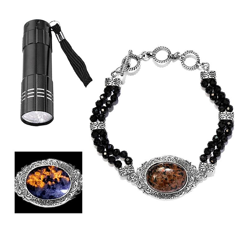Artisan Crafted Natural Yooperlite and Thai Black Spinel Bracelet in Sterling Silver (7.25 In) 44.30 ctw with Free UV Flash Light