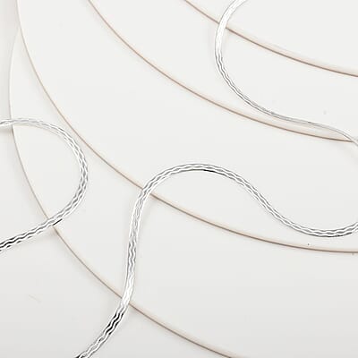 Italian Sterling Silver Herringbone Necklace 18 Inches 3.30 Grams