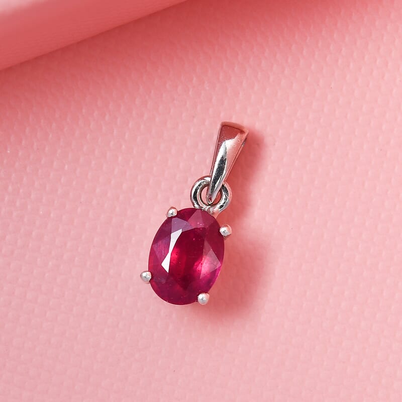Niassa Ruby (FF) Solitaire Pendant in Platinum Over Sterling Silver 1.85 ctw