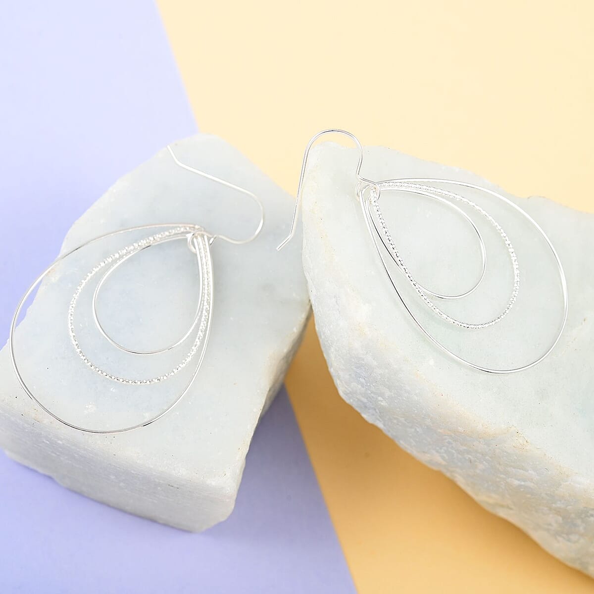 Sterling Silver Teardrop Earrings 2.65 Grams image number 1