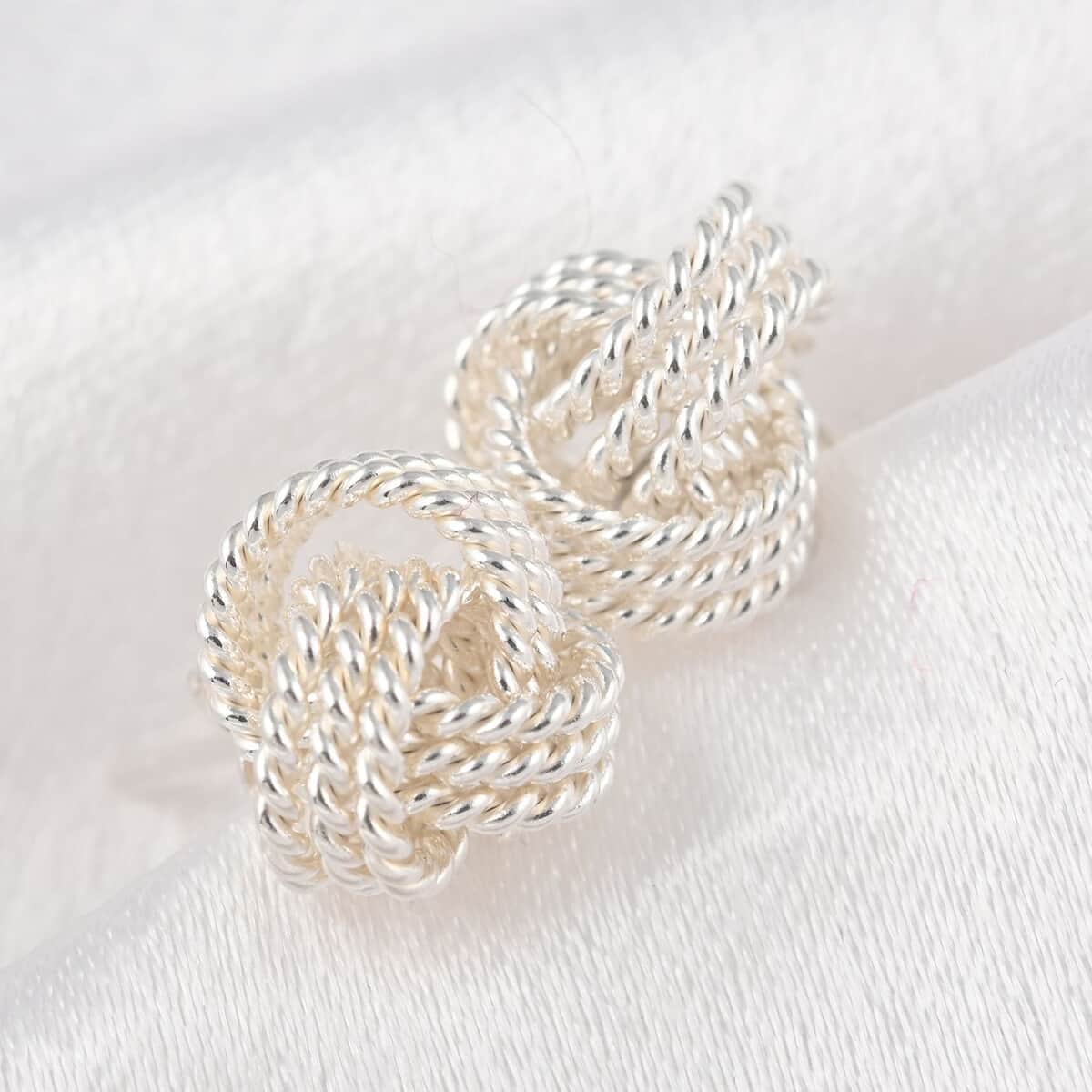 Sterling Silver Rope Style Knot Earrings 2.30 Grams image number 1