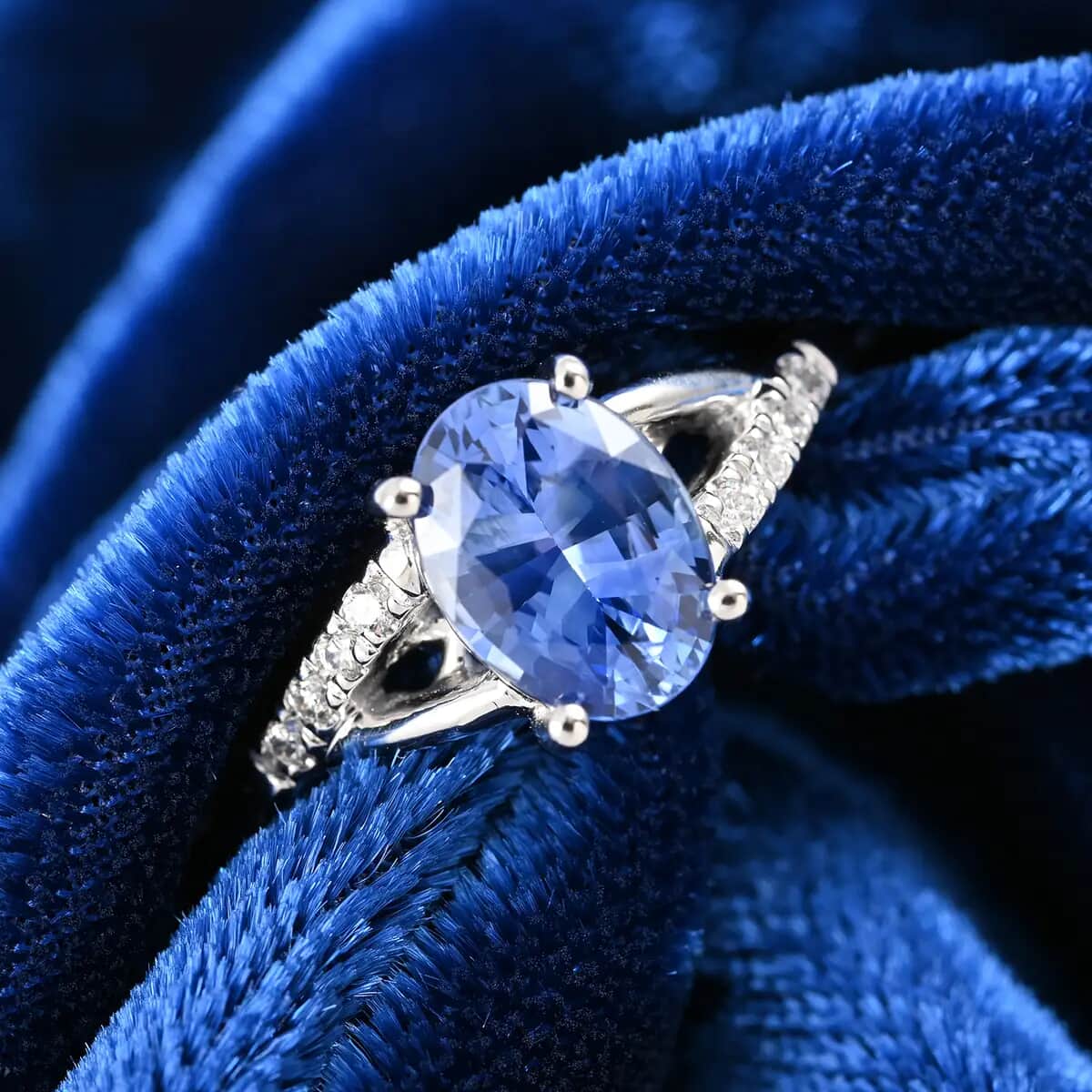 Certified Rhapsody 950 Platinum AAAA Royal Ceylon Sapphire and E-F VS Diamond Ring (Size 7.0) 6.50 Grams 1.40 ctw image number 1