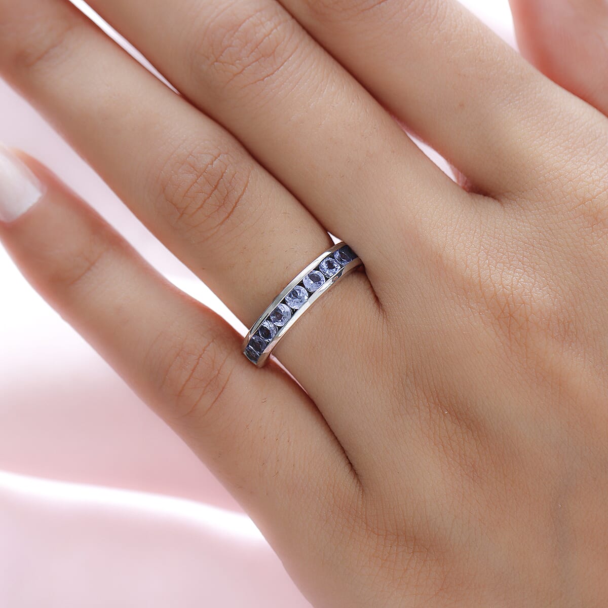 Tanzanite Half Eternity Band Ring in Vermeil Yellow Gold Over Sterling Silver (Size 5.0) 1.00 ctw image number 2