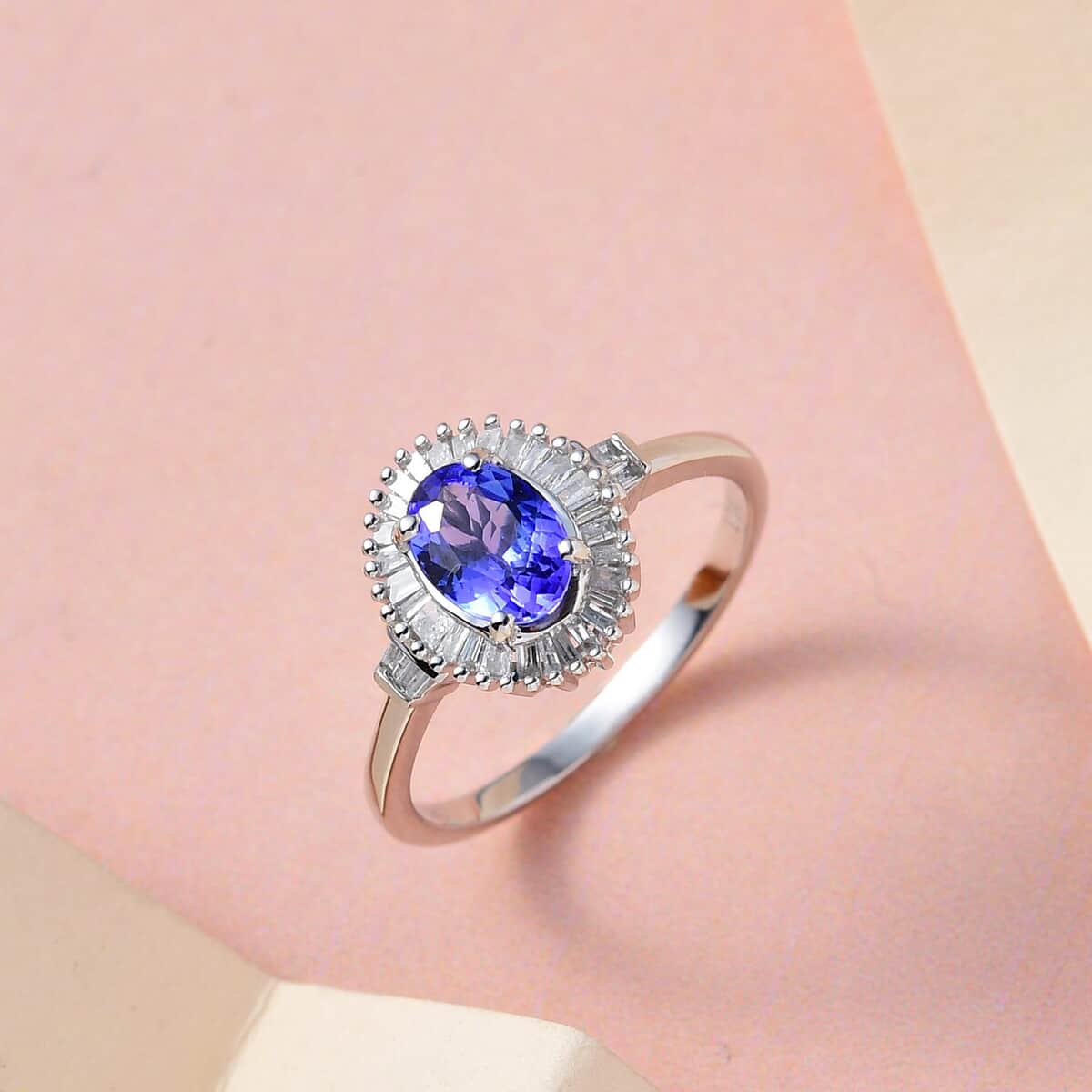 LUXORO 10K White Gold AA  Premium Tanzanite, Diamond (0.15 cts) Halo Ring (Size 10.0) (2.10 g) 0.85 ctw image number 1