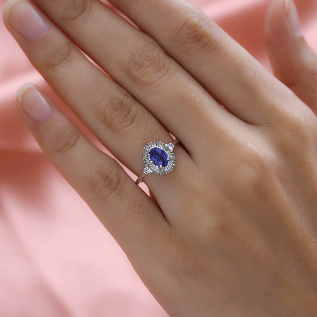 LUXORO 10K White Gold AA  Premium Tanzanite, Diamond (0.15 cts) Halo Ring (Size 10.0) (2.10 g) 0.85 ctw image number 2