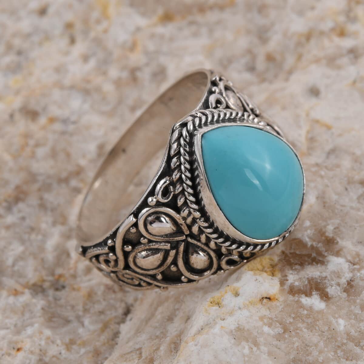Mother’s Day Gift Bali Legacy Sleeping Beauty Turquoise Ring in Sterling Silver (Size 7.0) 4.60 ctw image number 1