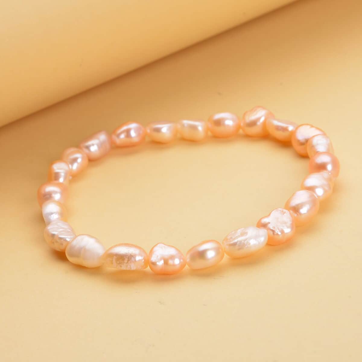 Double Shine Peach Freshwater Pearl 6-8mm Stretch Bracelet image number 1