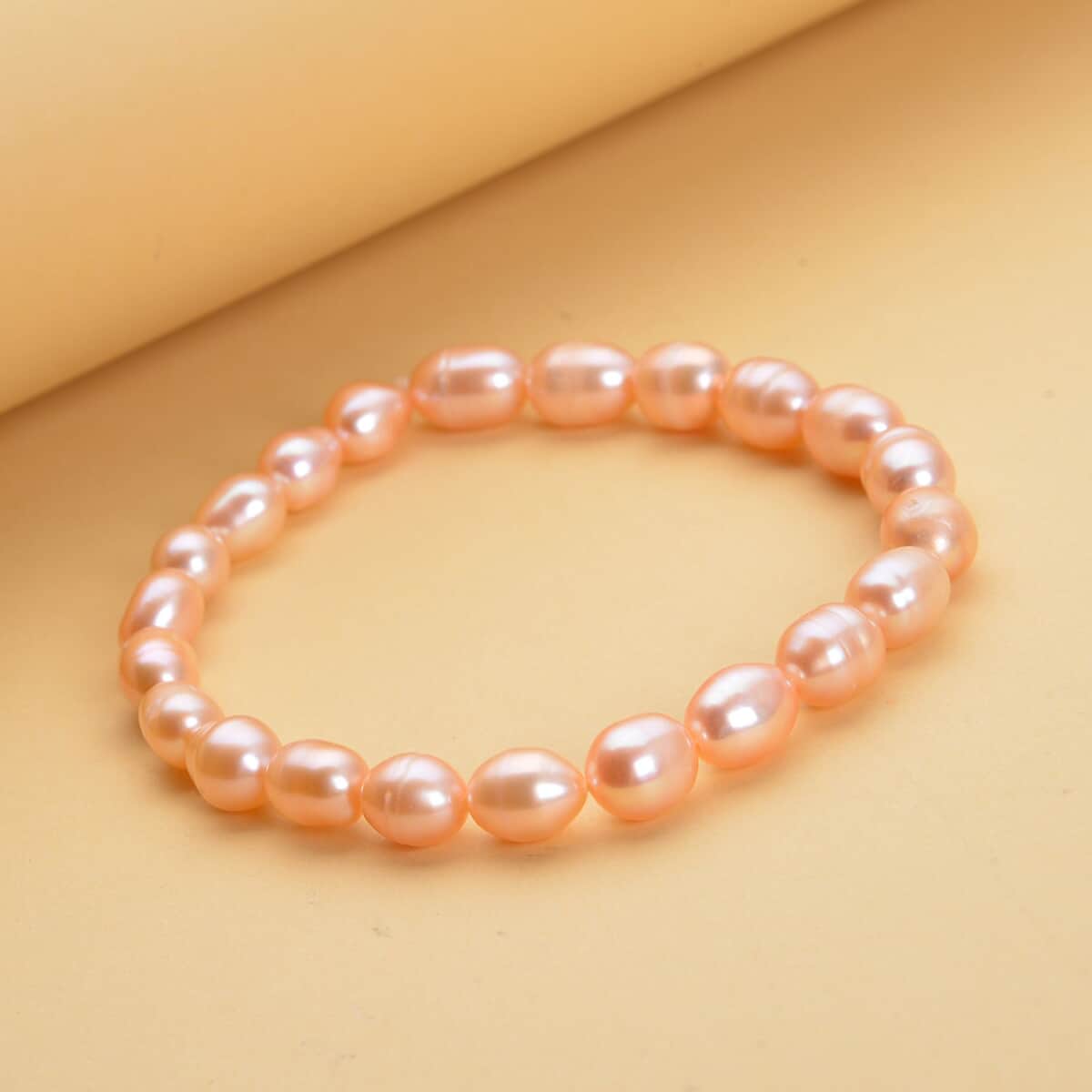 Peach Freshwater Pearl Stretch Bracelet image number 1