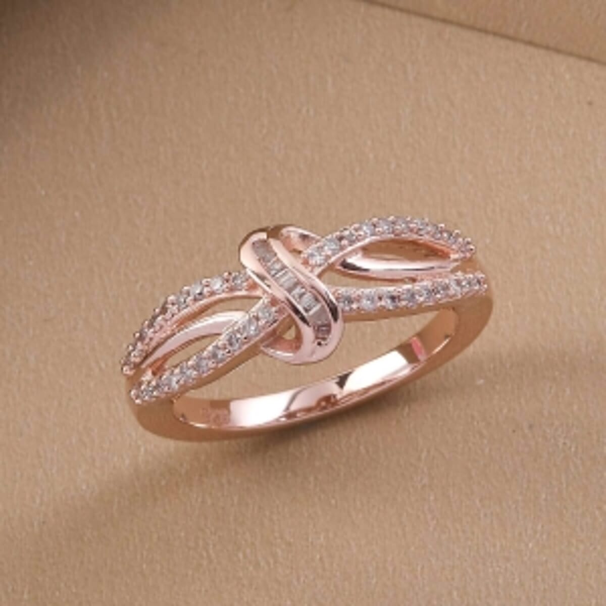 Natural Pink and White Diamond 0.25 ctw Ring in Vermeil Rose Gold Over Sterling Silver (Size 10.0) image number 1