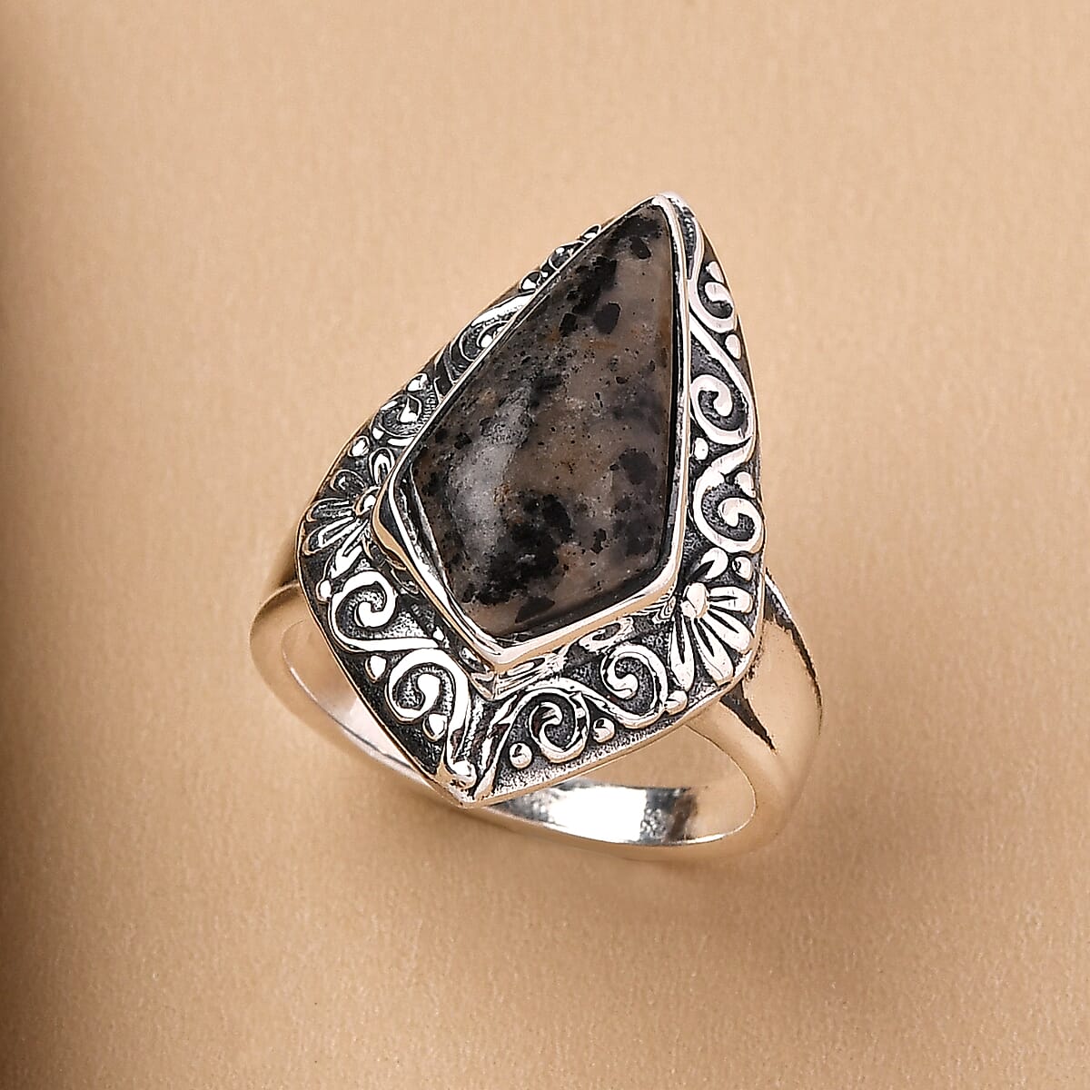 Artisan Crafted Natural Yooperlite Ring in Sterling Silver 6.75 ctw with Free UV Torch image number 1