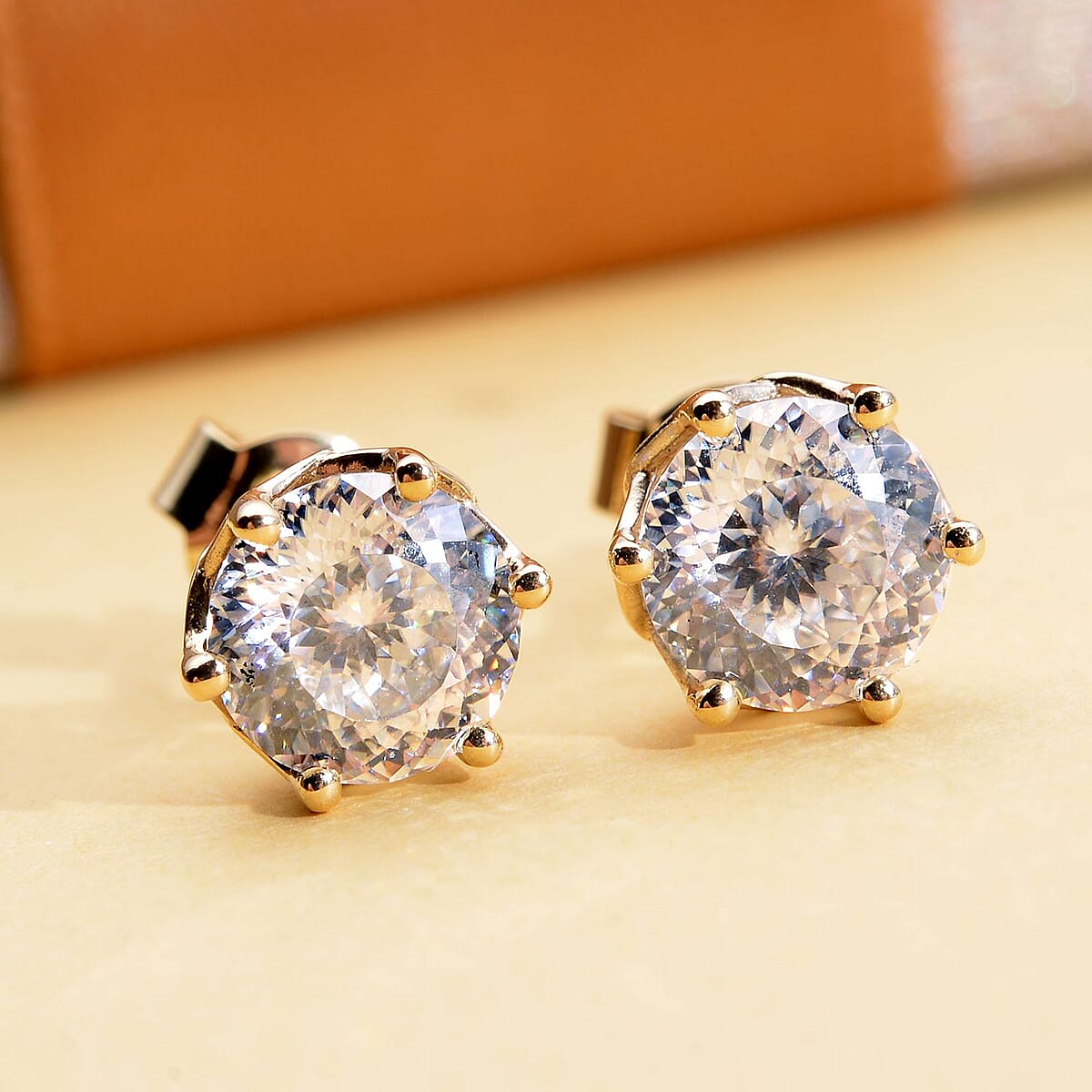 LUXORO 10K White Gold Portuguese Cut 161 Facet Moissanite VS-EF Stud Earrings 2.15 ctw image number 1