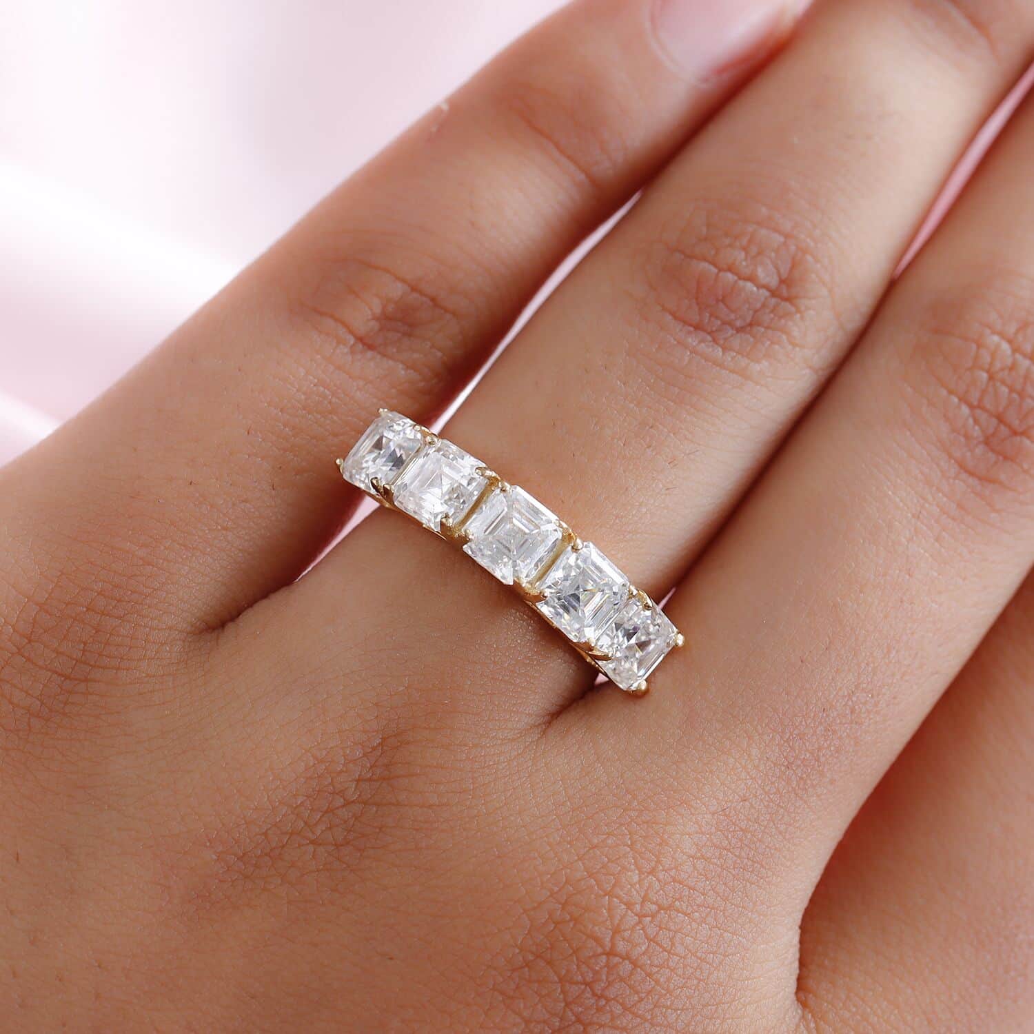 5 stone moissanite deals ring