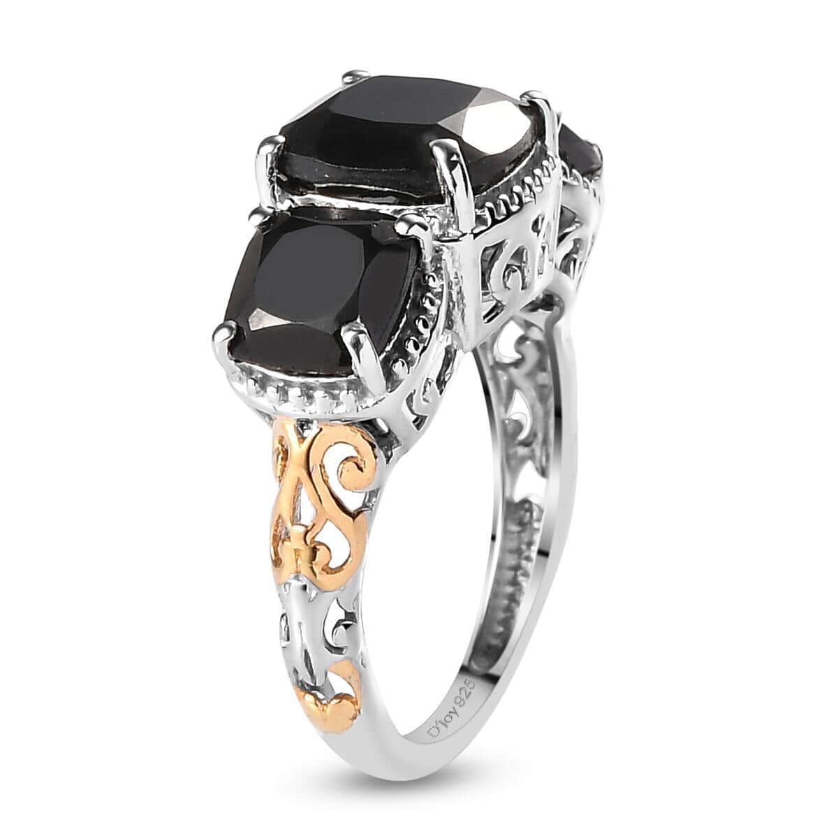 Thai Black Spinel 3 Stone Ring in 14K Yellow Gold and Platinum Over Sterling Silver (Size 9.0) 6.10 ctw image number 3