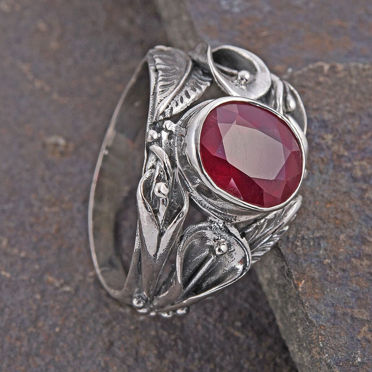 Bali Legacy Niassa Ruby (FF) Floral Ring in Sterling Silver (Size 7.0) 5.50 ctw image number 1