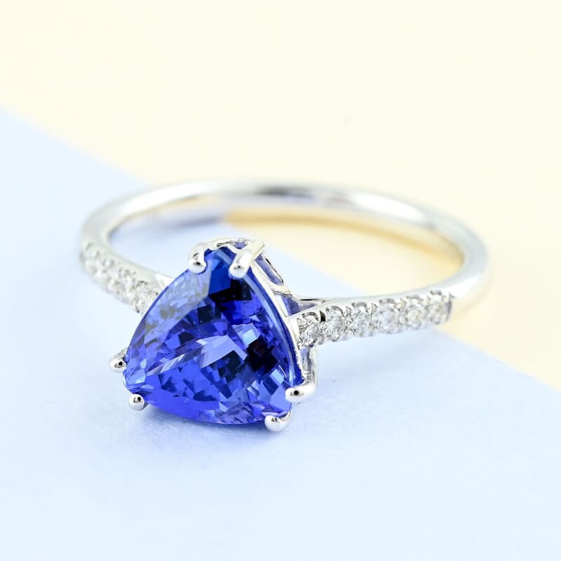 Certified & Appraised Iliana 18K White Gold AAA Tanzanite Ring, Diamond Ring, Diamond Gold Ring, Wedding Rings (Size 10.0) 2.05 ctw