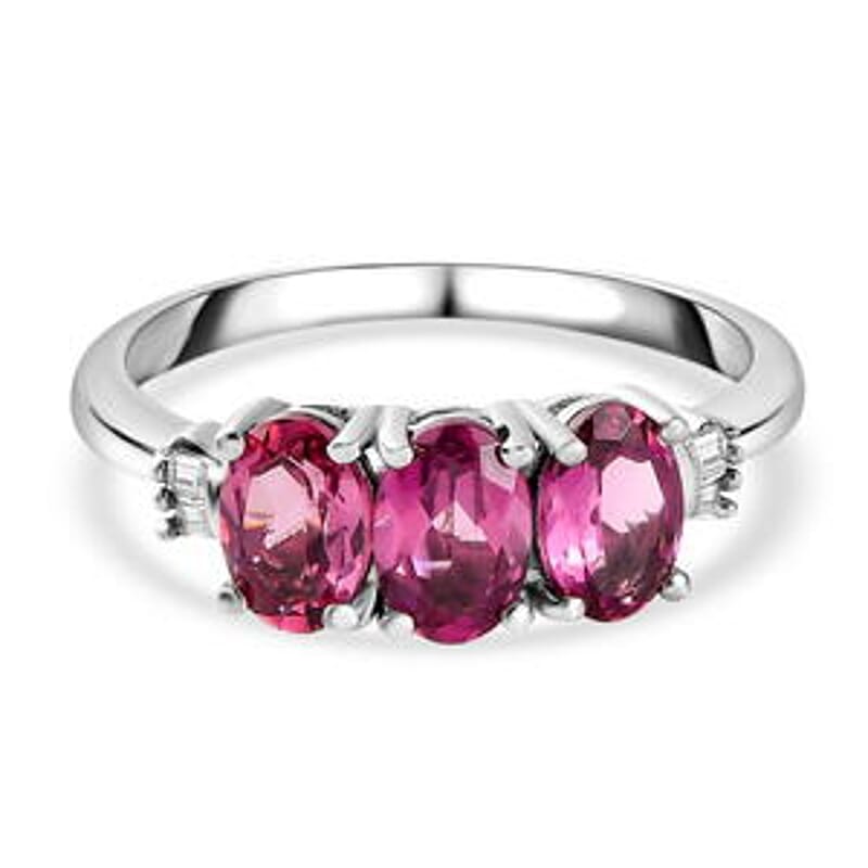 Lotus Garnet and White Diamond 1.74 ctw 3 Stone Ring in Platinum Over Sterling Silver (Size 6.5)