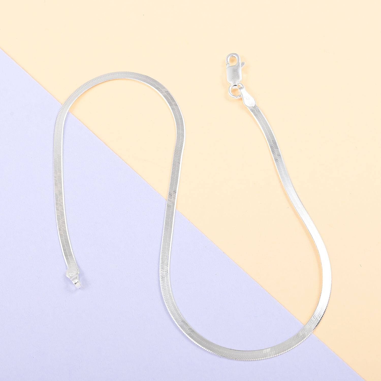 Italian Sterling Silver 2.3mm Herringbone Anklet (10 in) 2.10 Grams