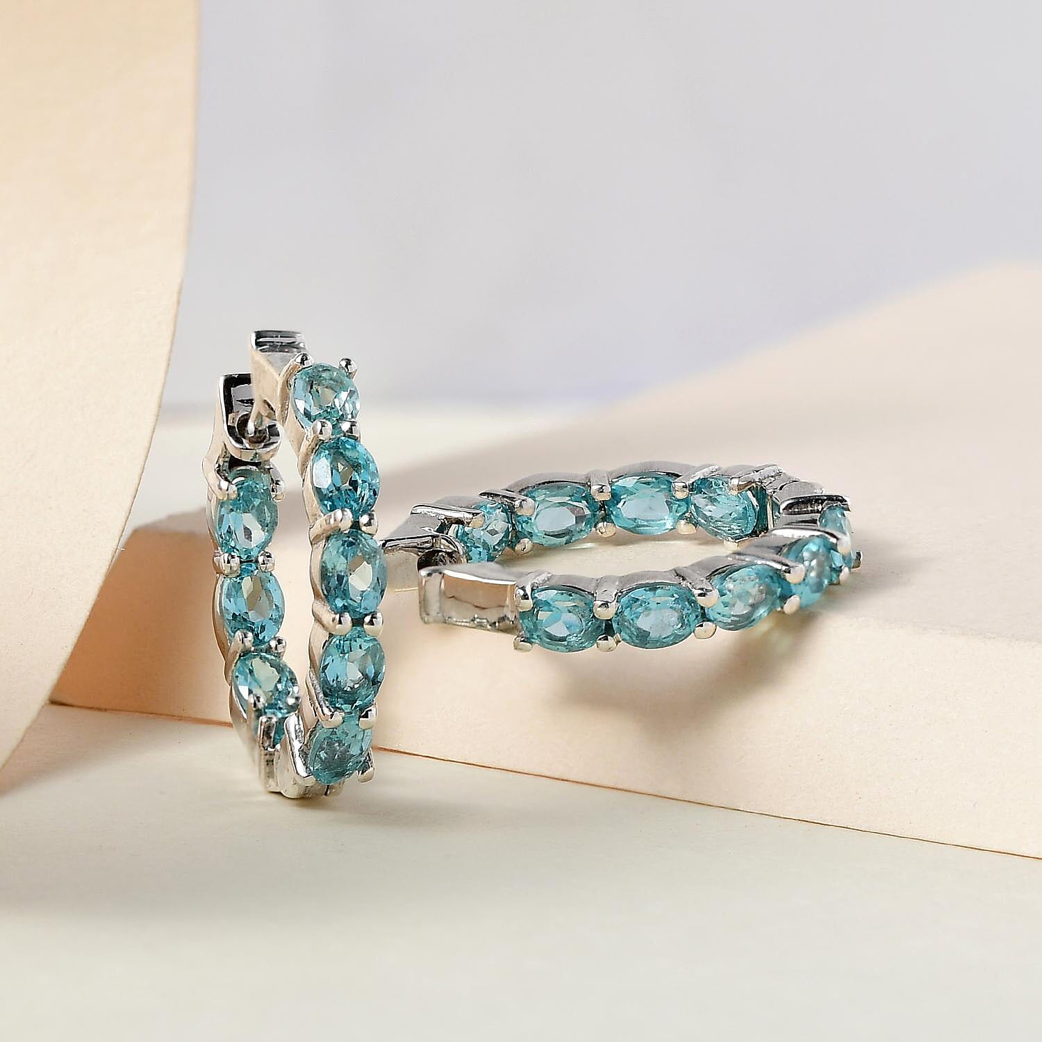 Silver - Product card gallery slide 2 (10144700727579)