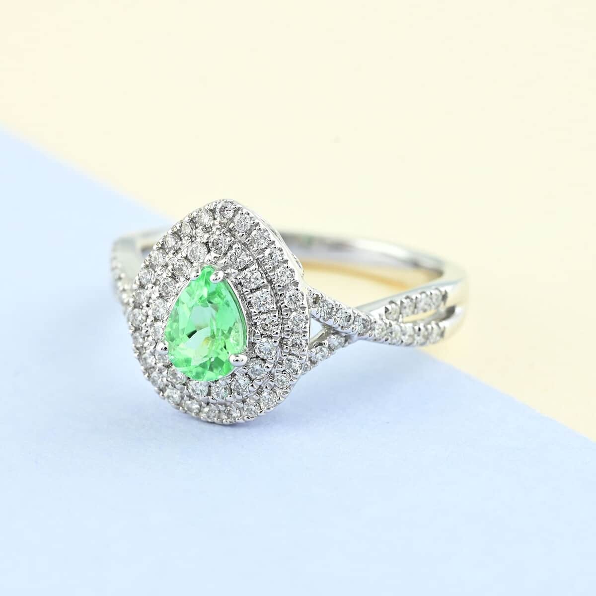 Certified 950 Platinum AAAA Paraiba Tourmaline and E-F VS Diamond Ring (Size 6.0) 6.10 Grams 1.00 ctw image number 1