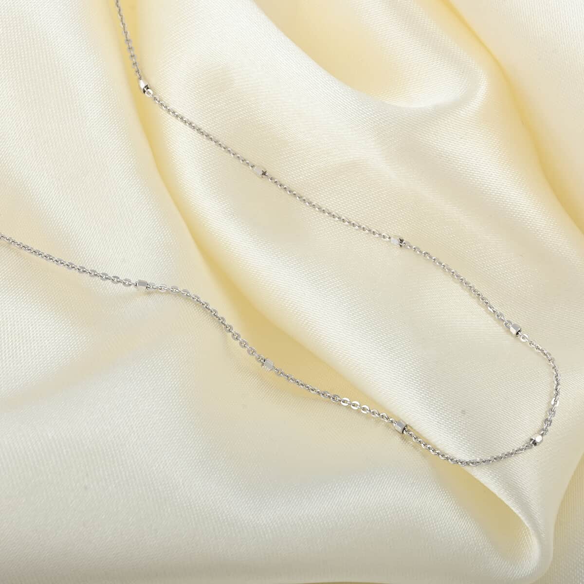 Italian Rhodium Over Sterling Silver 5mm Cube Chain 20 Inches 1.60 Grams image number 1