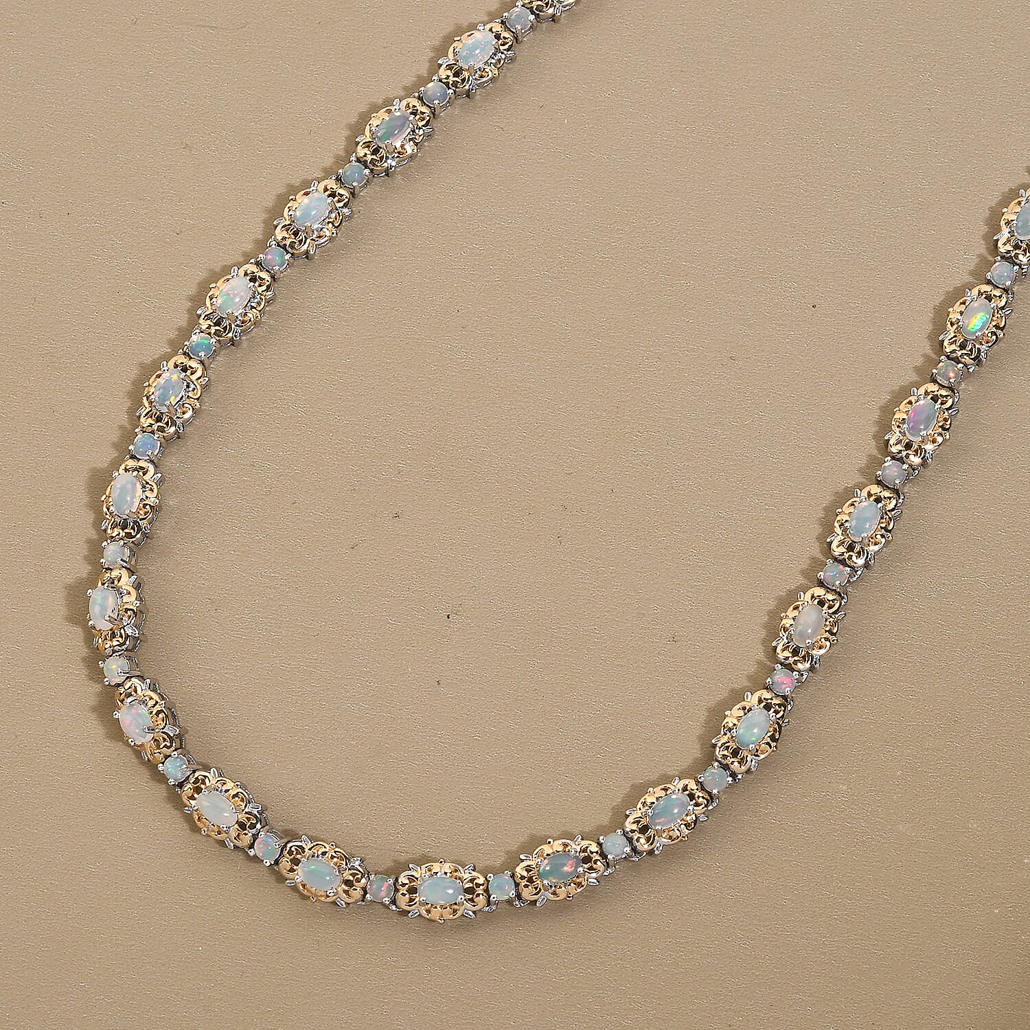 Ethiopian Welo Opal - Product card gallery slide 2 (10144685654299)