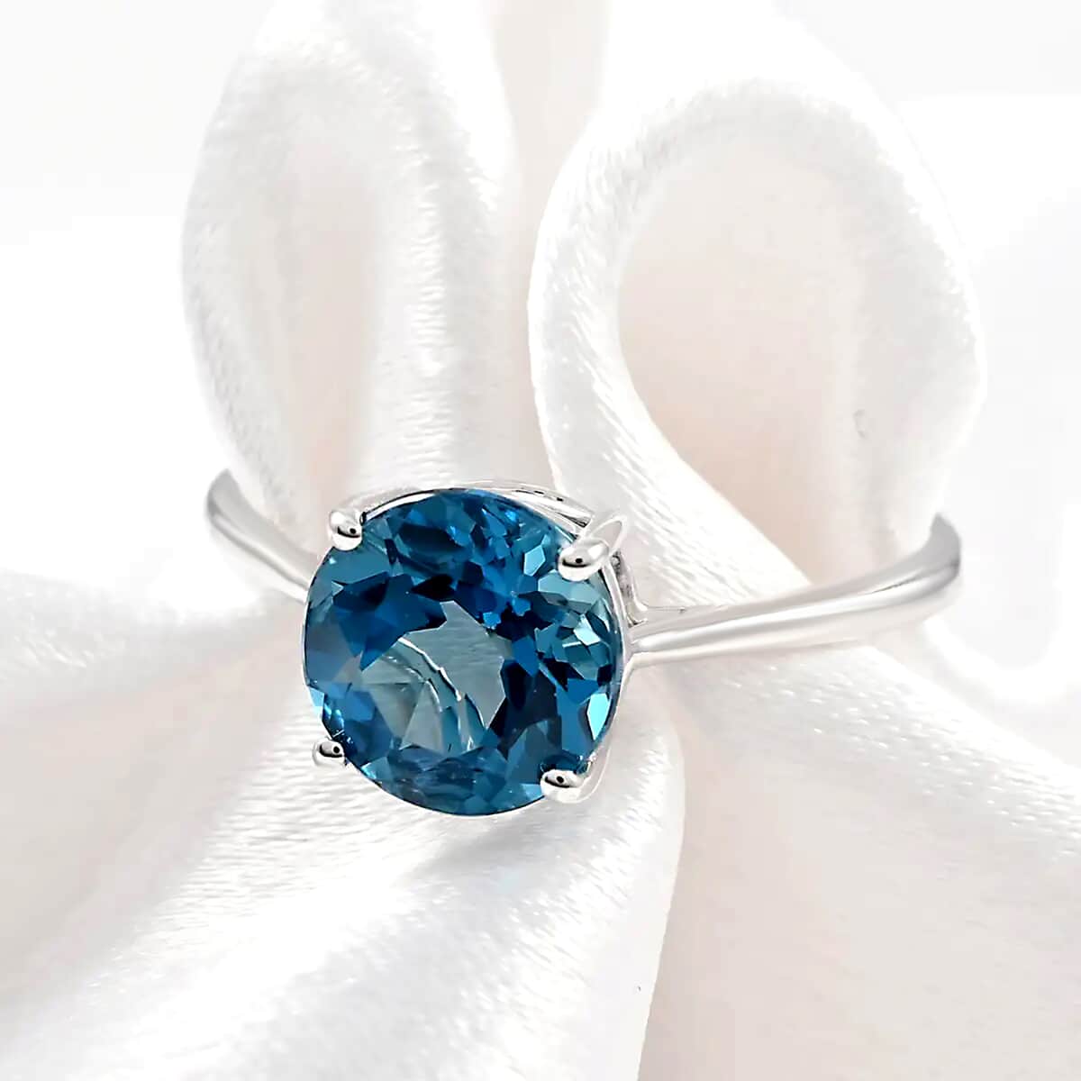 TLV LUXORO 10K White Gold AAA London Blue Topaz Solitaire Ring 2.45 ctw image number 1