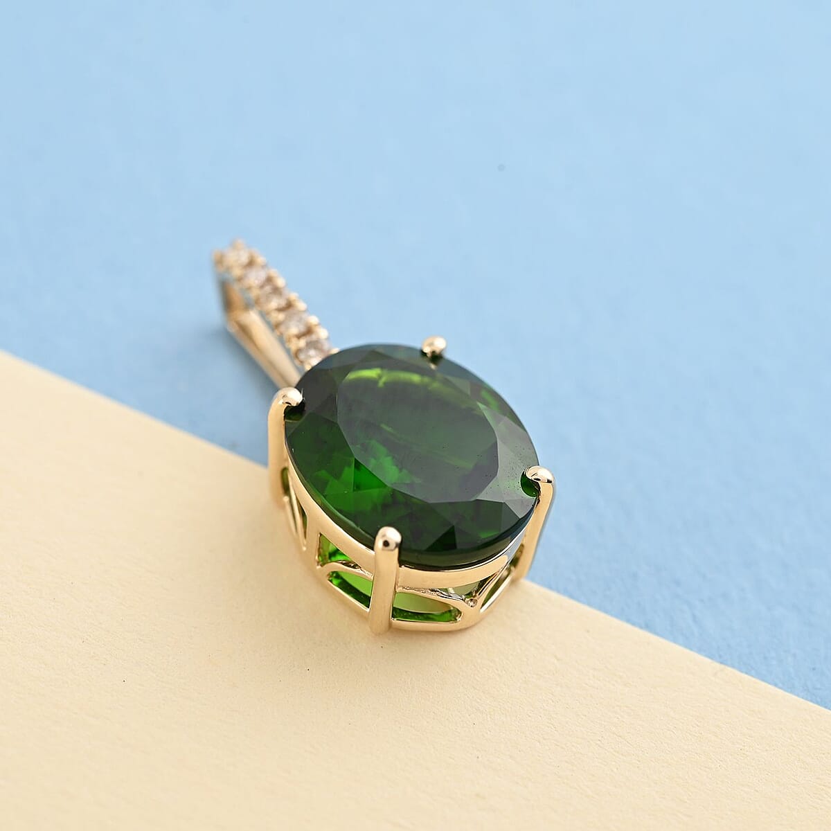 Certified Luxoro 14K Yellow Gold AAA Natural Chrome Diopside and G-H I1 Diamond Pendant 3.60 ctw image number 1