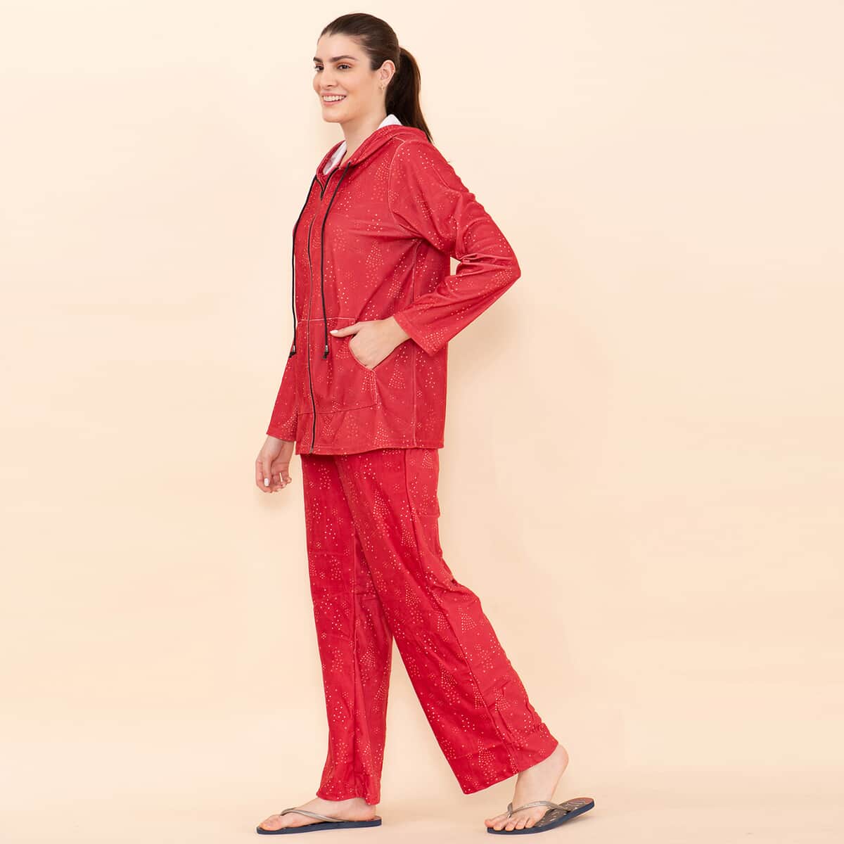 Tamsy Red Sparkle Printed Brushed Flannel Lounge Wear Set - L image number 5
