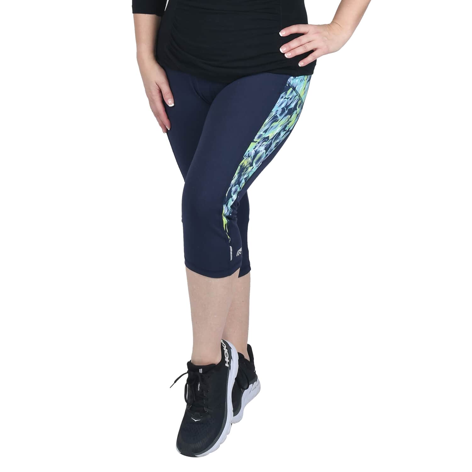 Marika capri outlet leggings