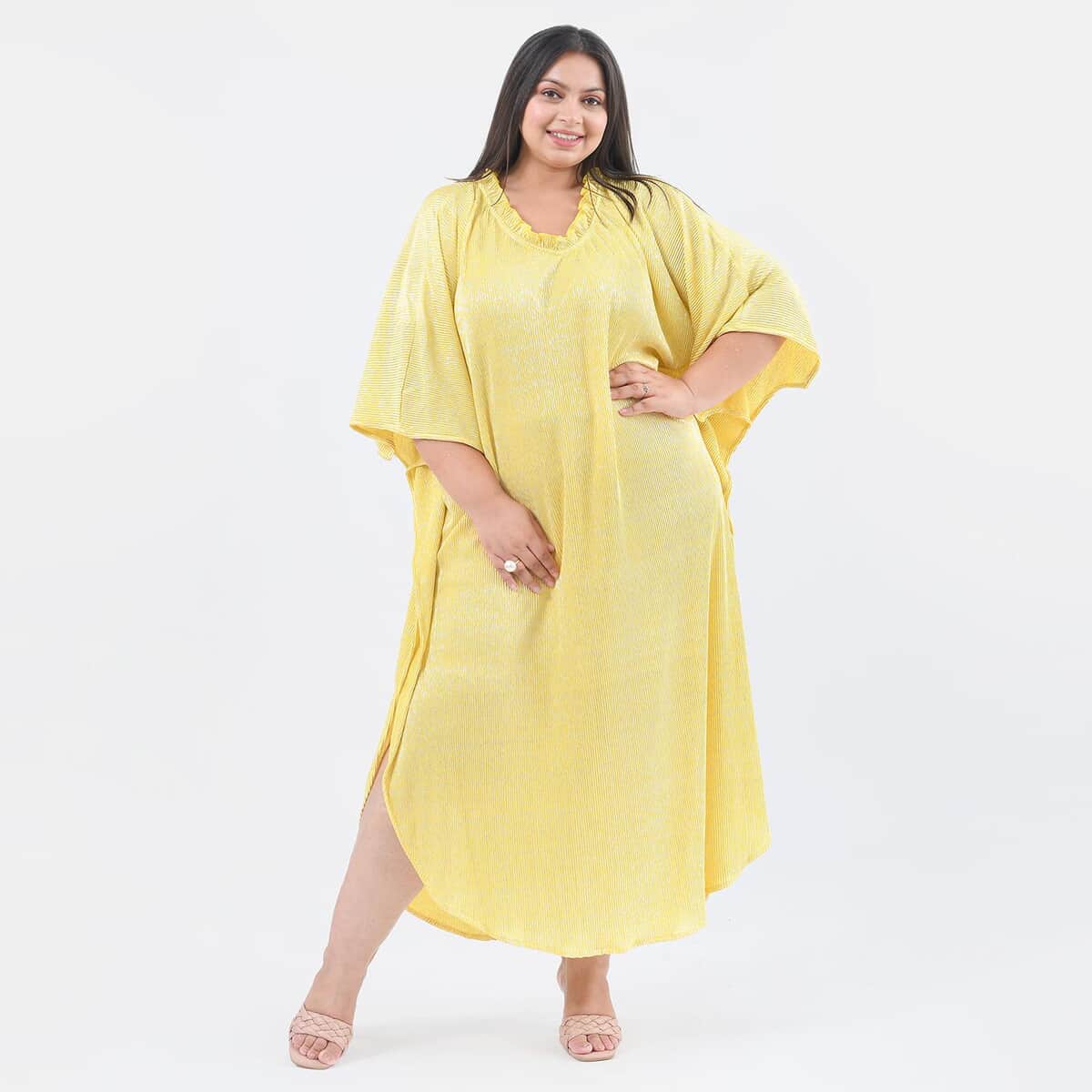 Tamsy Golden Poly Knitted Foil Print Pleated Long Kaftan - One Size Fits Most image number 0