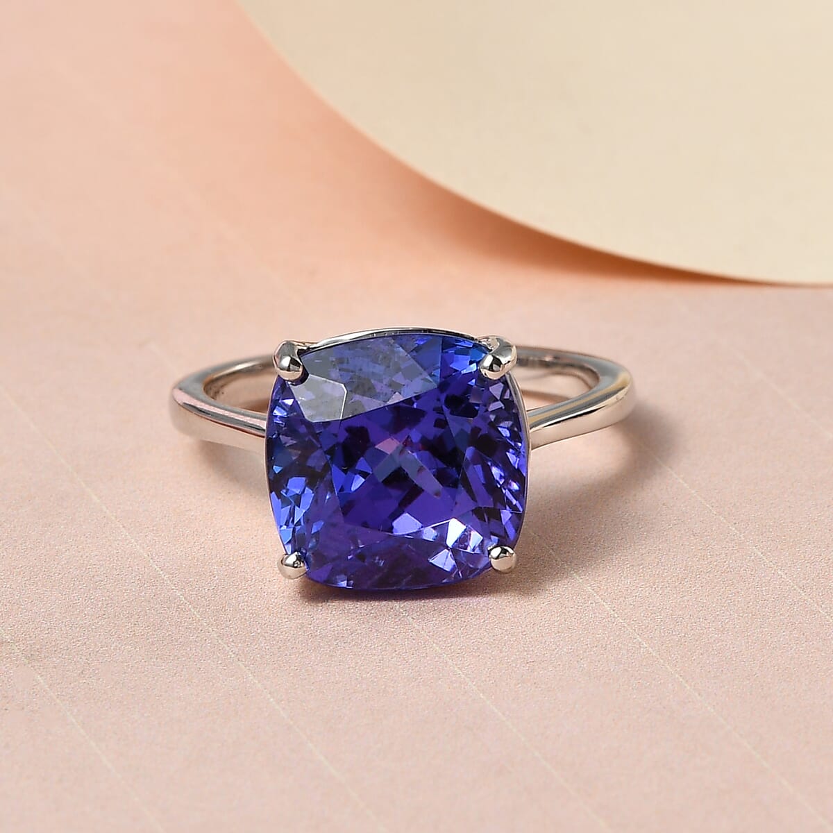 950 Platinum AAAA Tanzanite Solitaire Ring , Platinum Wt. 4.7 g 7.71 ctw image number 1
