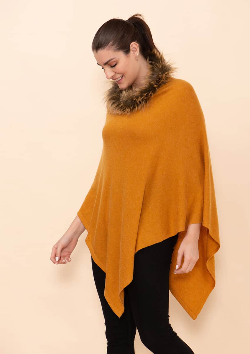 Tamsy Gold 100% Pashmina Wool fur Poncho (One Size Fits Most) image number 3