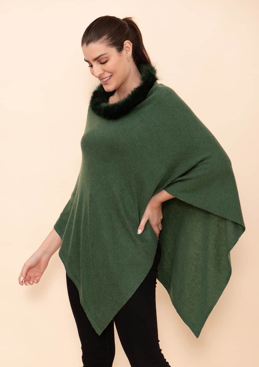 Tamsy Green 100% Pashmina Wool fur Poncho (One Size Fits Most) image number 3