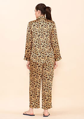 Tamsy Animal Print Poly Satin Nightwear Set - L