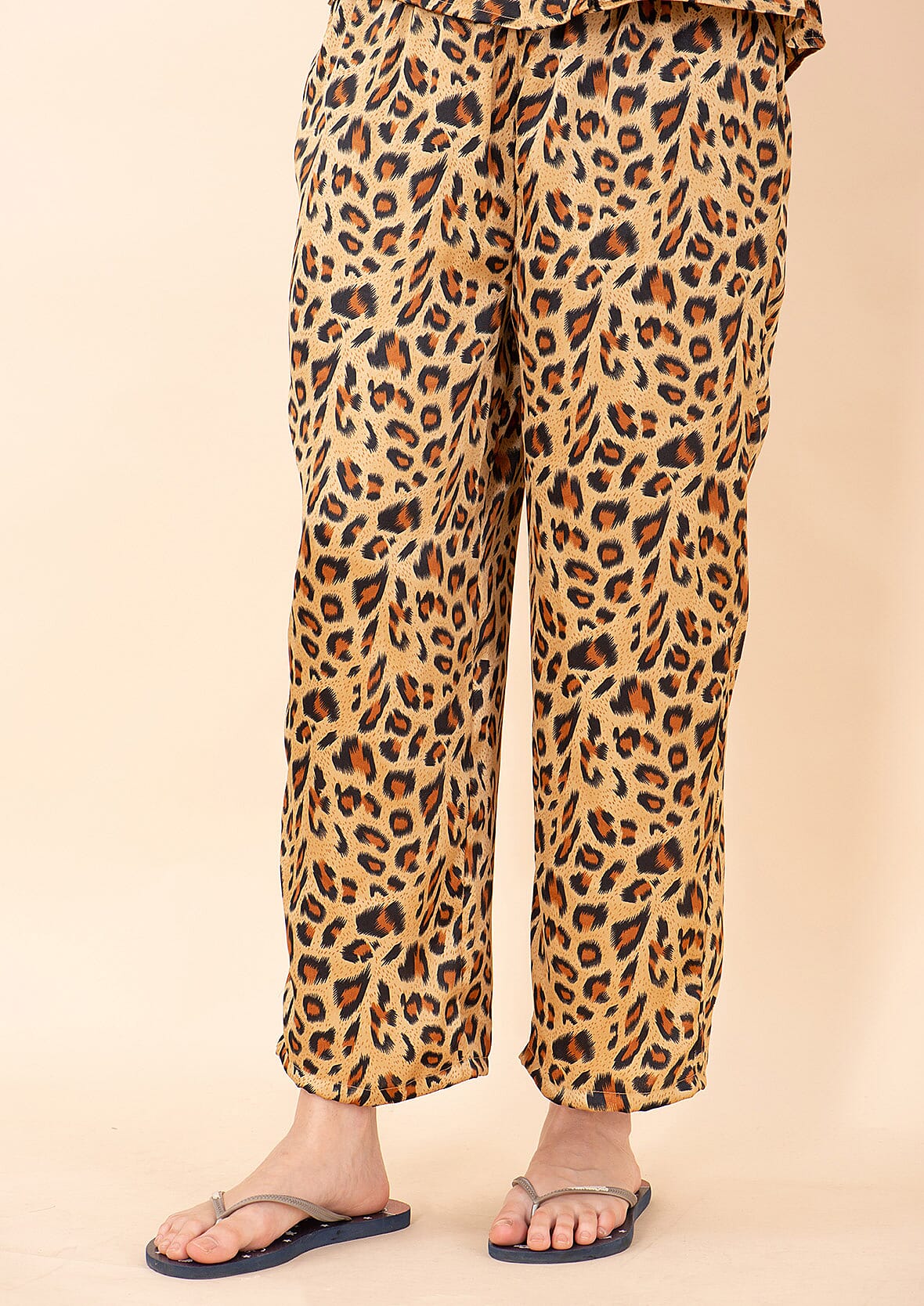 Tamsy Animal Print Poly Satin Nightwear Set - L