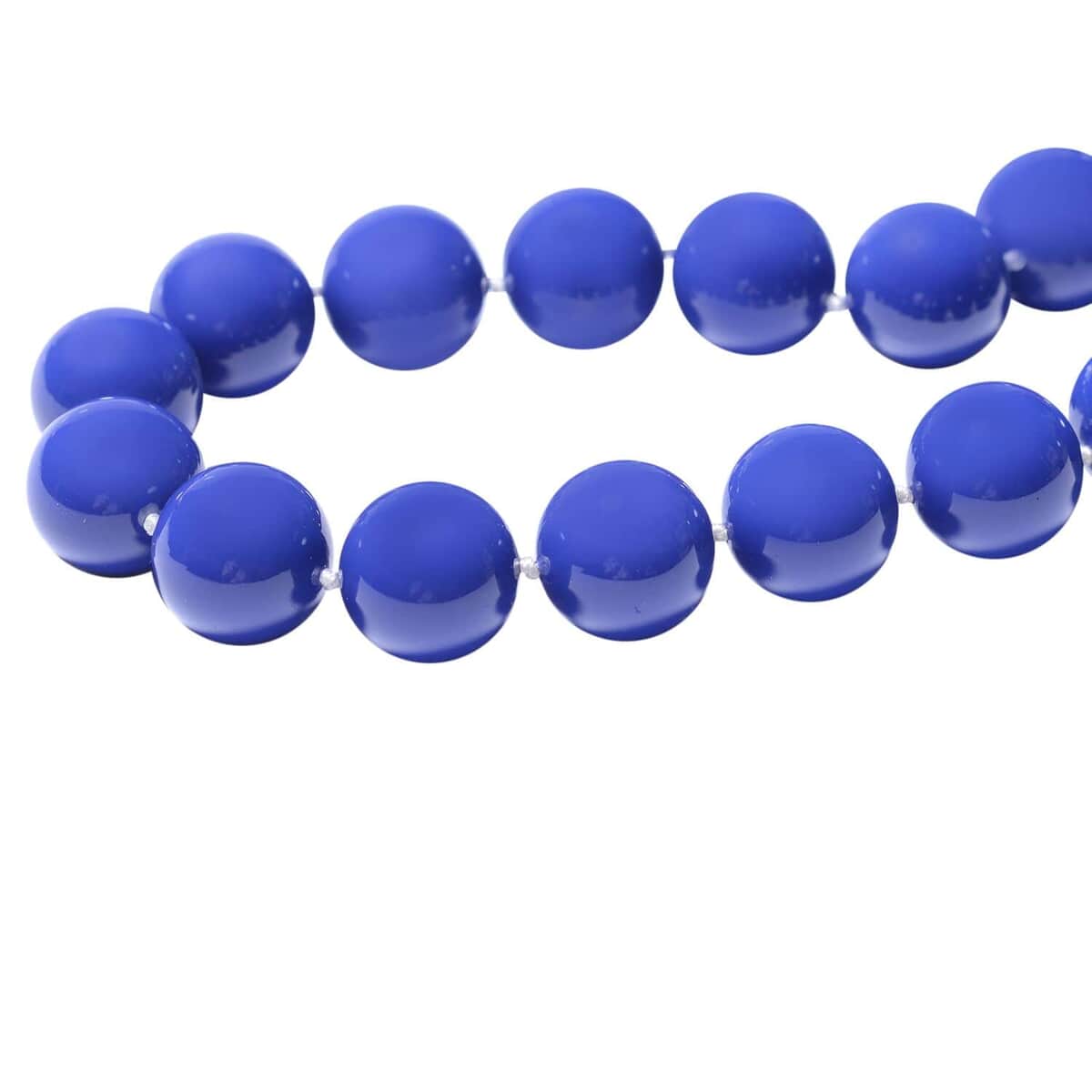 Tanzanite Color Shell Pearl Necklace, 15-17mm Shell Pearl Beaded Necklace, 20 Inch Rhodium Over Sterling Silver Necklace image number 1