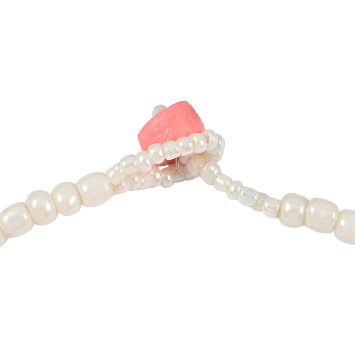 Pink Color Beaded, Shell and Resin Necklace (21 Inches) 60.00 ctw image number 3