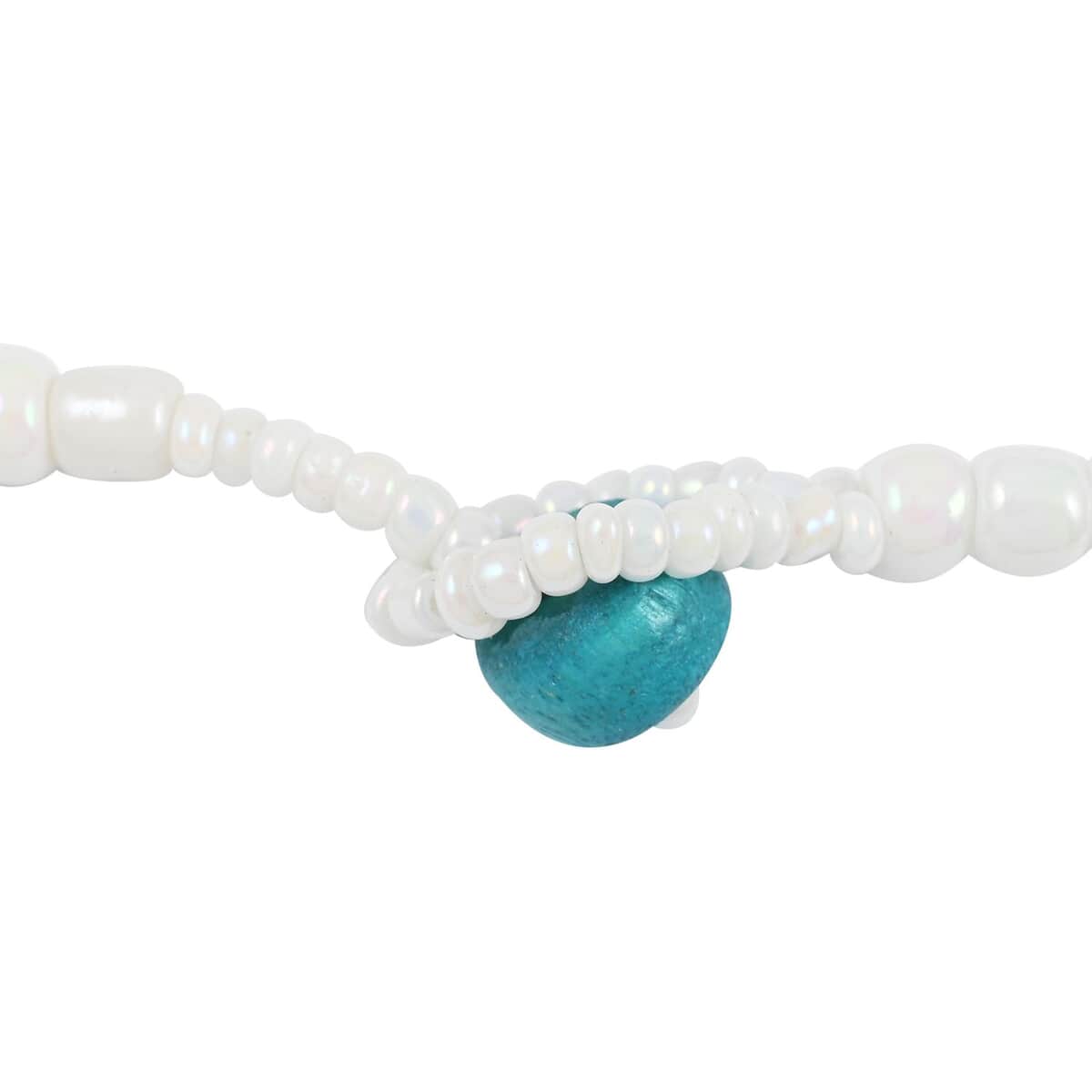 Turquoise Color Beaded, Shell and Resin Necklace (21 Inches) 60.00 ctw image number 3