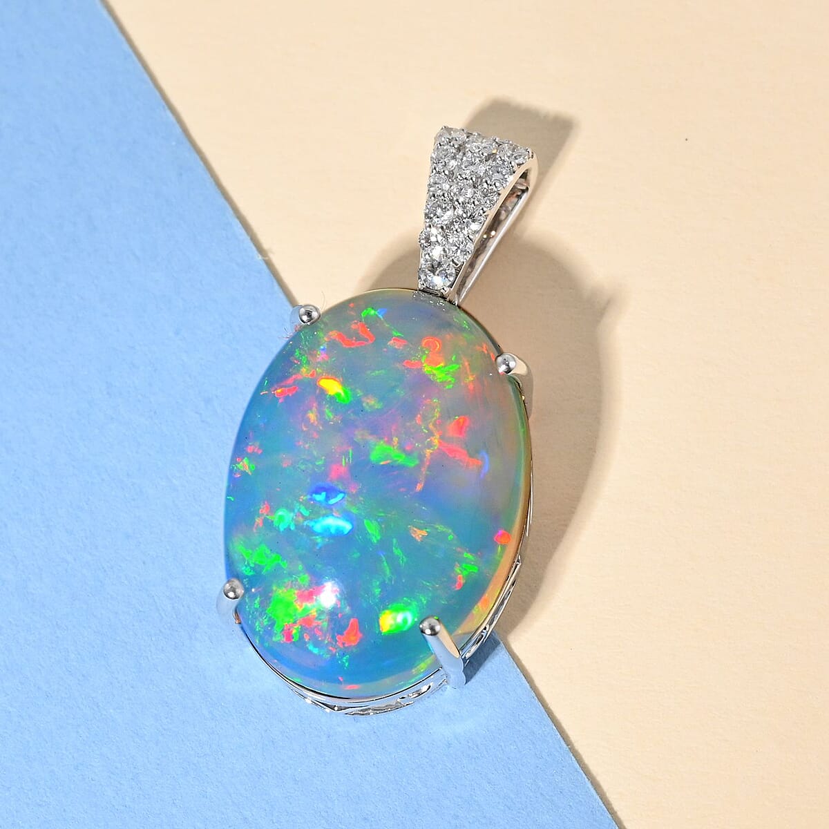 Certified & Appraised Iliana 18K White Gold AAA Ethiopian Welo Opal and G-H SI Diamond Pendant 2.20 Grams 9.10 ctw image number 1